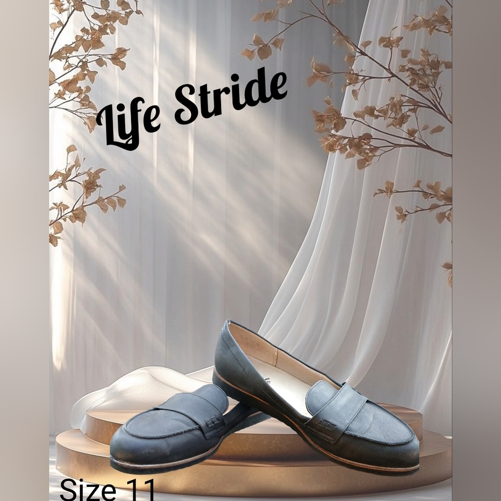 Life Stride Olive Green Penny Loafers